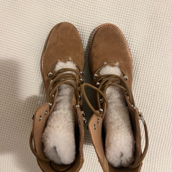 IZZIE Lugsole ankle boot - suede - Picture 7 of 7